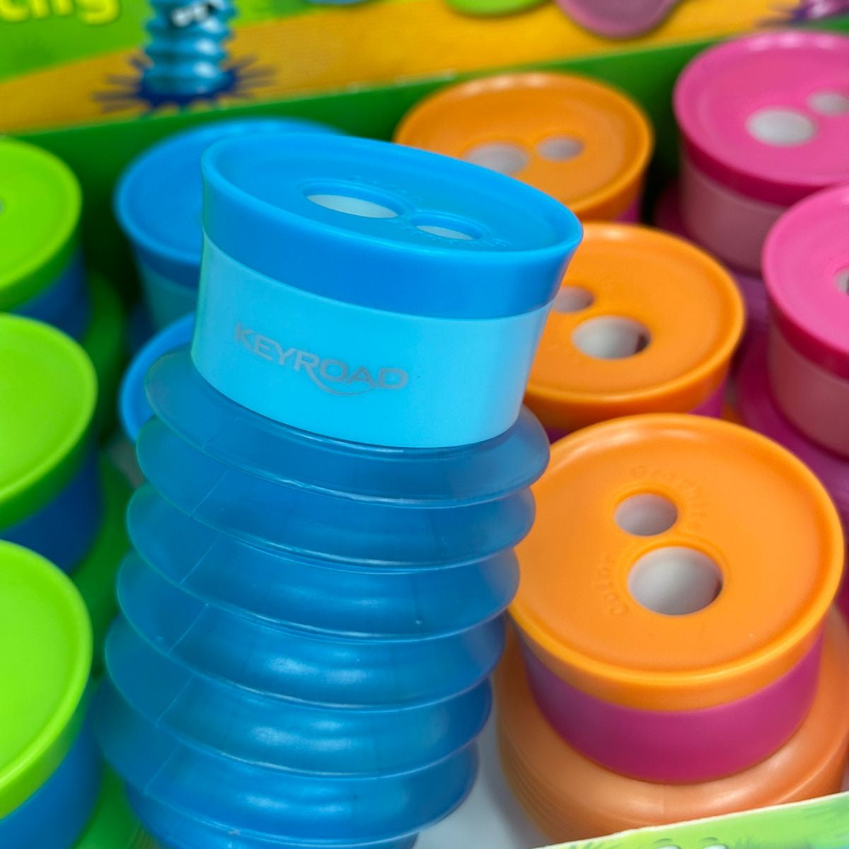 Sharpener expandable 2 holes