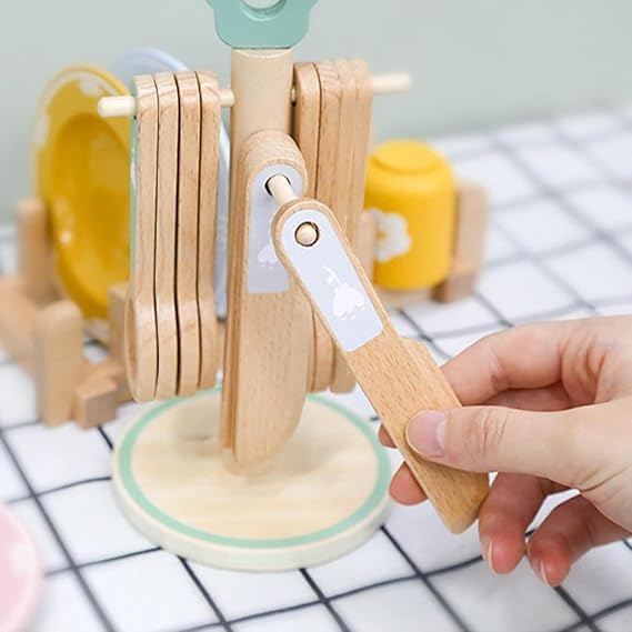 My little dinnerware wood set