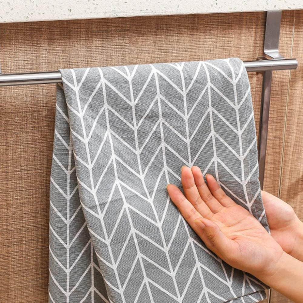 Stainless steel towel hanger