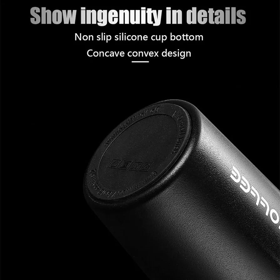 Stainless steel mug with temperature display