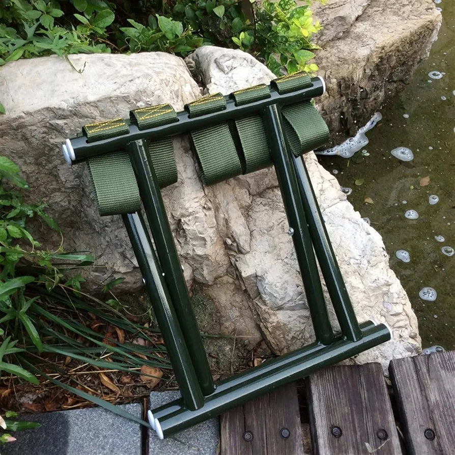 Foldable camping chair