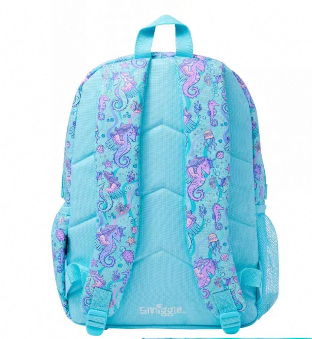 Smiggle seahorse set
