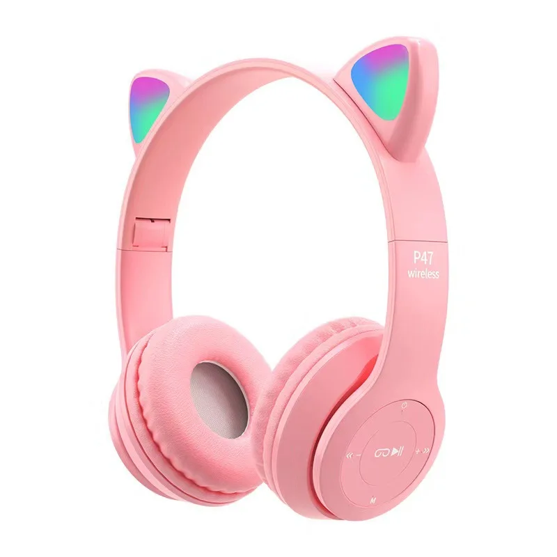 Wireless headphones with LED ears