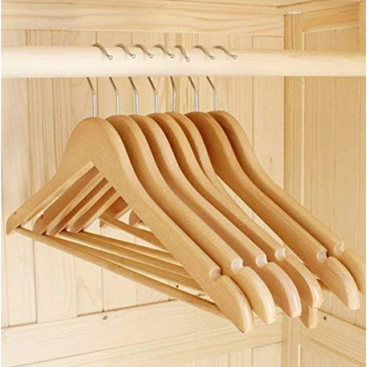Wooden hangers set of 3