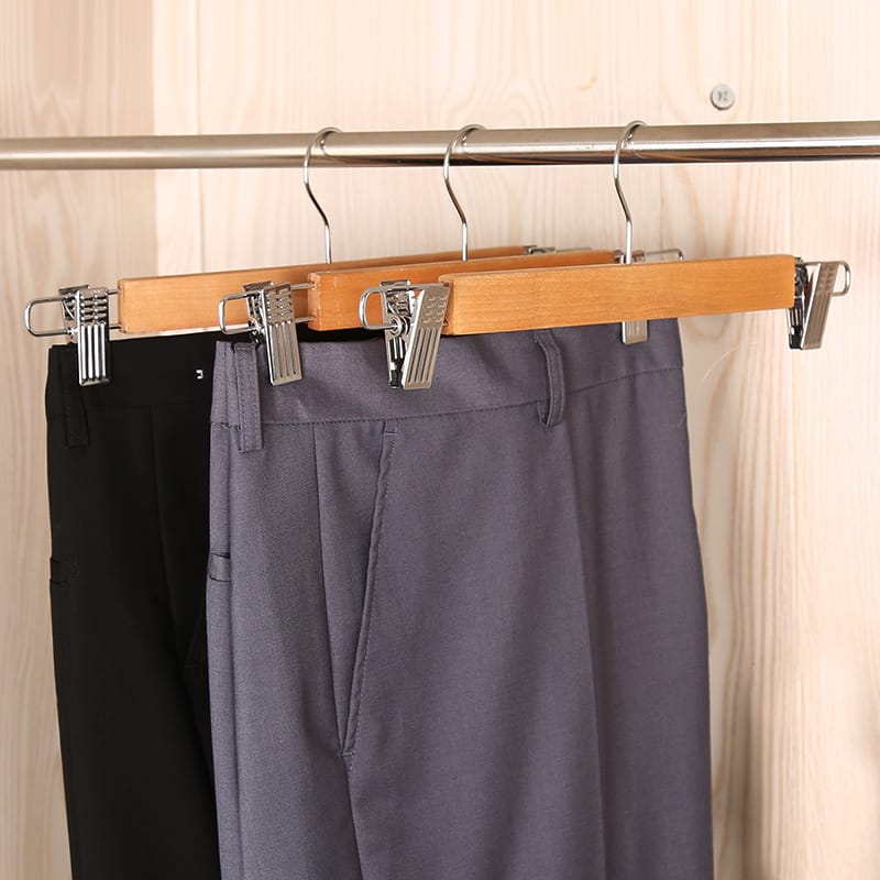 Wood skirt hanger