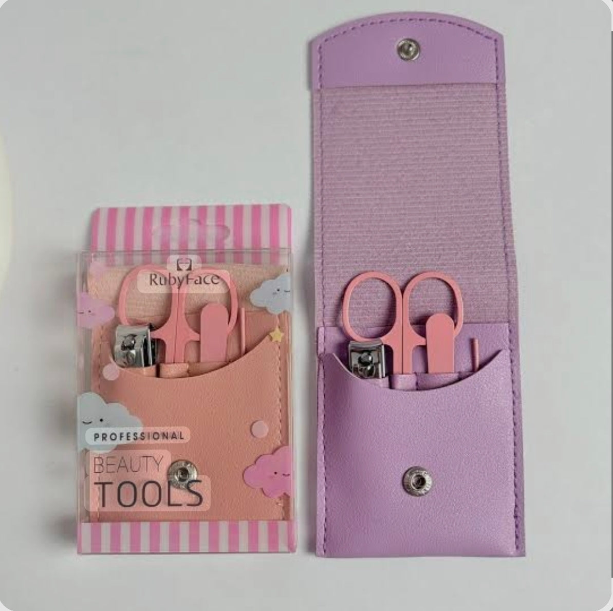 Mini nails care set