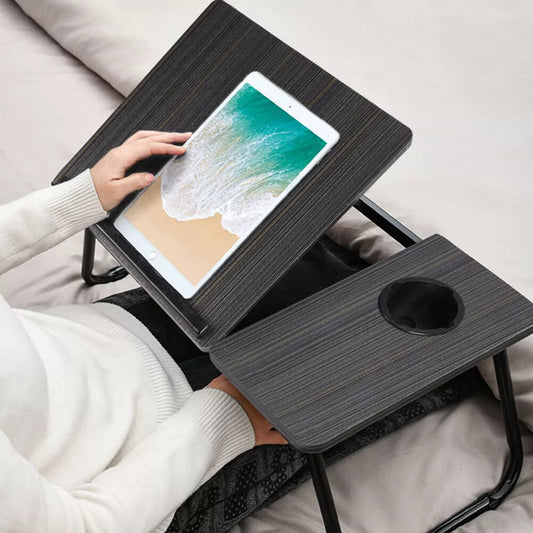 Foldable adjustable laptop table